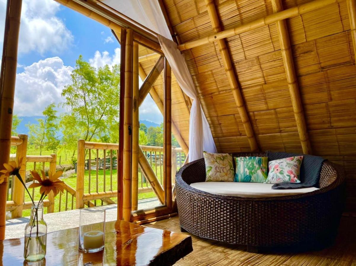 Glamping La Herradura Santa Rosa de Cabal Exteriör bild