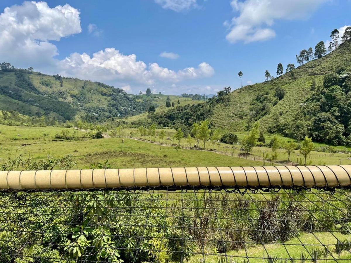 Glamping La Herradura Santa Rosa de Cabal Exteriör bild