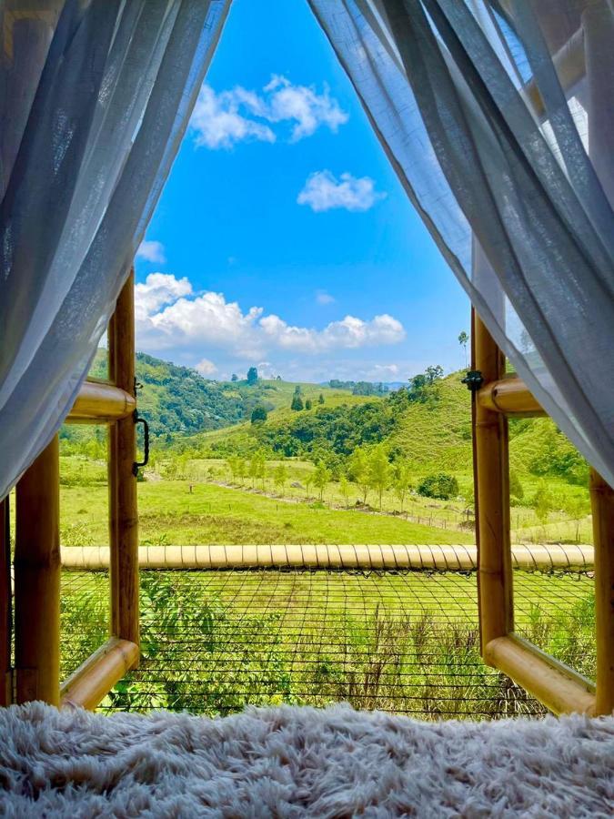 Glamping La Herradura Santa Rosa de Cabal Exteriör bild