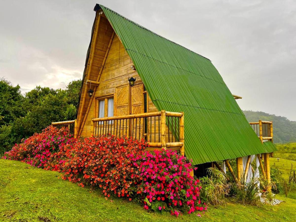 Glamping La Herradura Santa Rosa de Cabal Exteriör bild